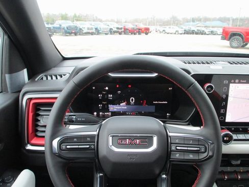 New 2026 GMC Canyon AT4X image 21