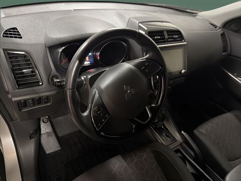 Used 2021 Mitsubishi Outlander Sport ES AWD/4WD image 18