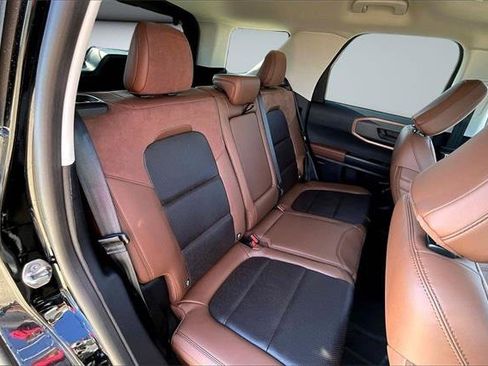 Used 2024 Ford Bronco Sport Badlands w/ Premium Package image 25