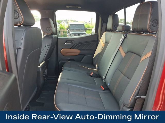 Used 2024 GMC Canyon AT4 AWD/4WD image 21