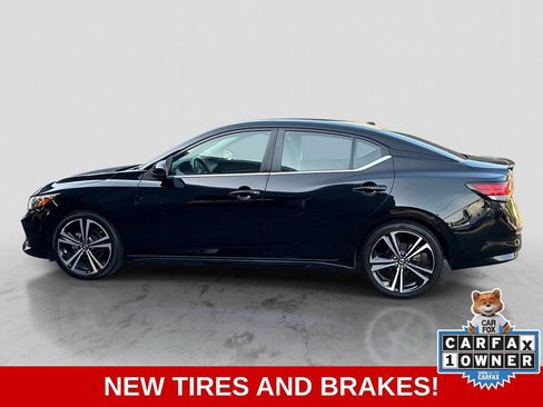 Used 2023 Nissan Sentra SR w/ Electronics Package FWD image 4