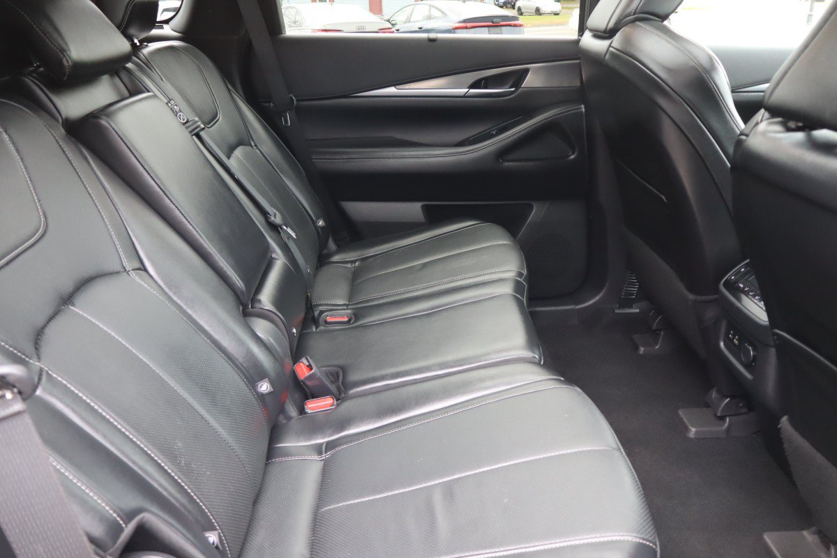 Used 2022 INFINITI QX60 Luxe w/ Cargo Package AWD/4WD image 22