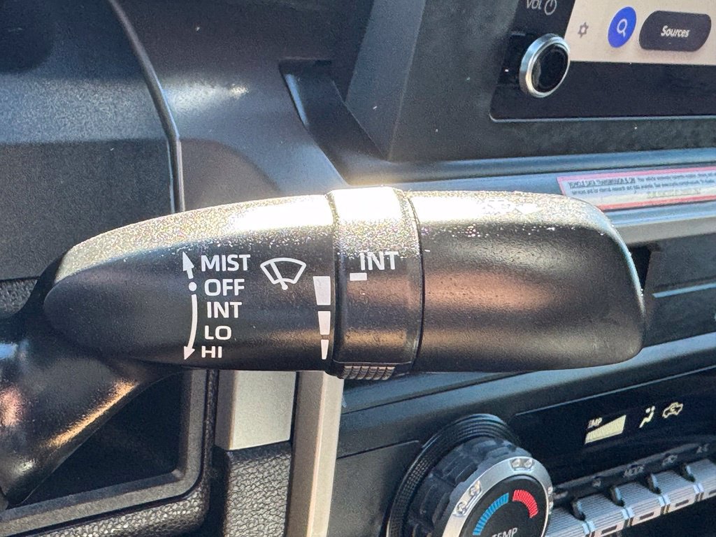 Used 2024 Toyota Tacoma SR5 RWD image 17
