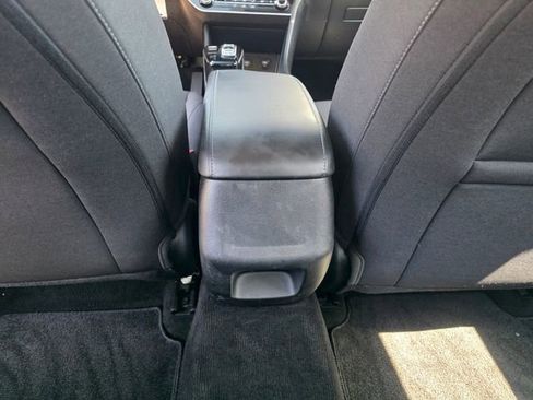 Used 2023 Hyundai Sonata SE w/ Preferred Accessory Package FWD image 30