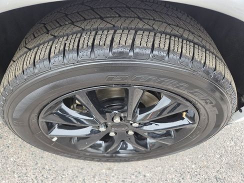 Used 2017 Dodge Durango GT w/ Blacktop Package AWD/4WD image 24