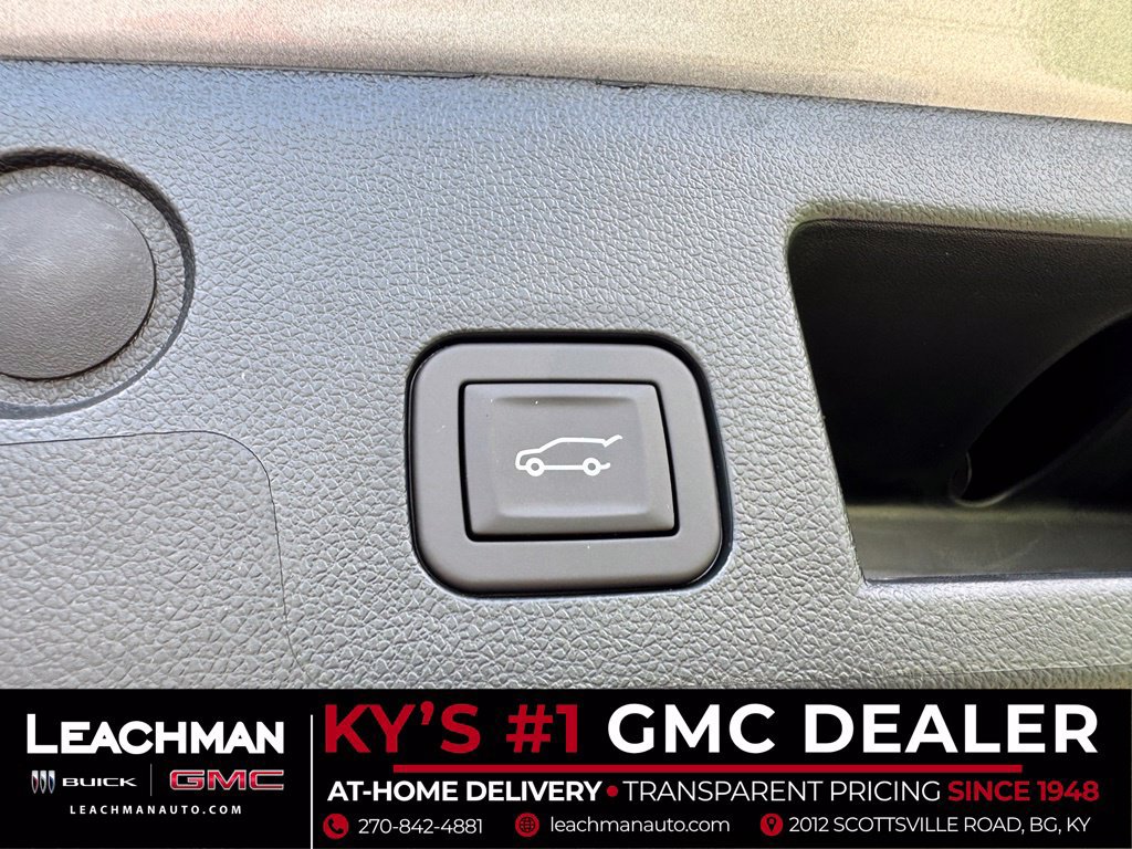 New 2027 GMC Terrain AT4 w/ LPO, Floor Liner Package AWD/4WD image 28