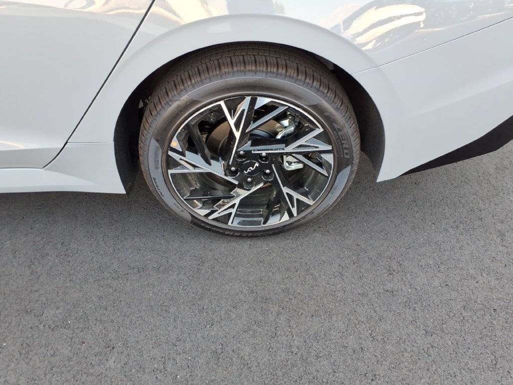 New 2026 Kia K5 GT-Line FWD image 6