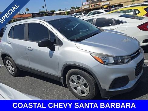 Used 2017 Chevrolet Trax LS w/ LPO, Protection Package FWD image 1