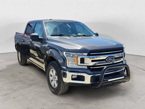 Used 2018 Ford F150 XLT w/ Equipment Group 301A Mid AWD/4WD image 2