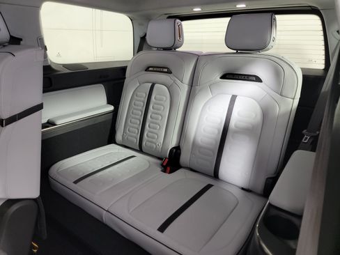 Used 2023 Rivian R1S Adventure AWD/4WD image 22