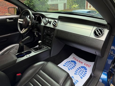 Used 2009 Ford Mustang GT Premium image 55