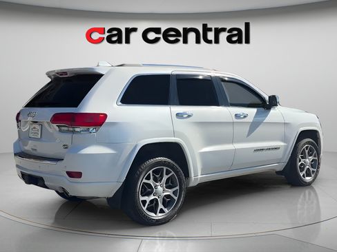 Used 2021 Jeep Grand Cherokee Overland AWD/4WD image 5