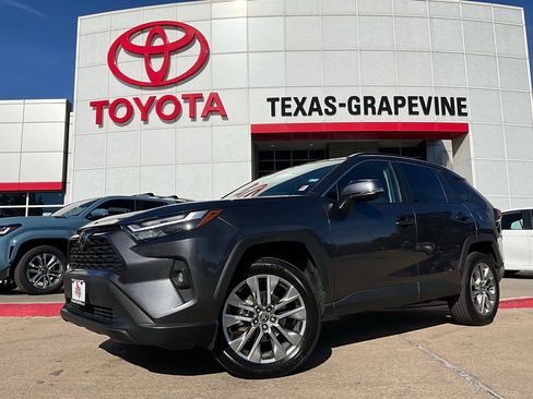 Used 2024 Toyota RAV4 XLE Premium image 2