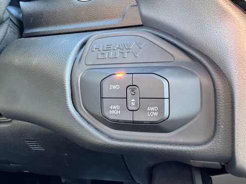 New 2026 RAM 2500 Big Horn AWD/4WD image 21
