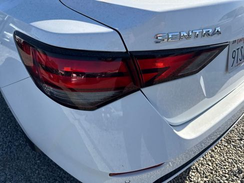 Used 2025 Nissan Sentra SV FWD image 13
