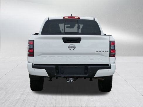 Certified 2023 Nissan Frontier SV w/ SV Convenience Package image 6
