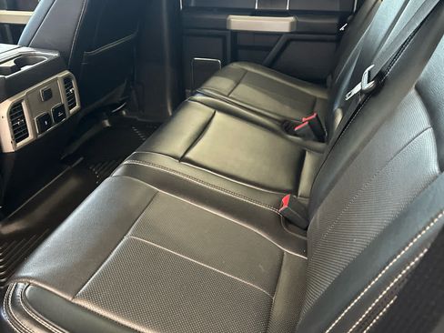 Used 2020 Ford F250 Lariat w/ Lariat Value Package AWD/4WD image 20
