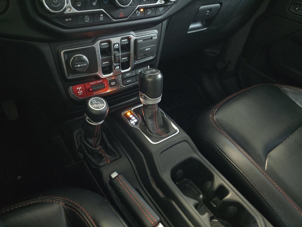 Used 2020 Jeep Wrangler Unlimited Rubicon AWD/4WD image 26