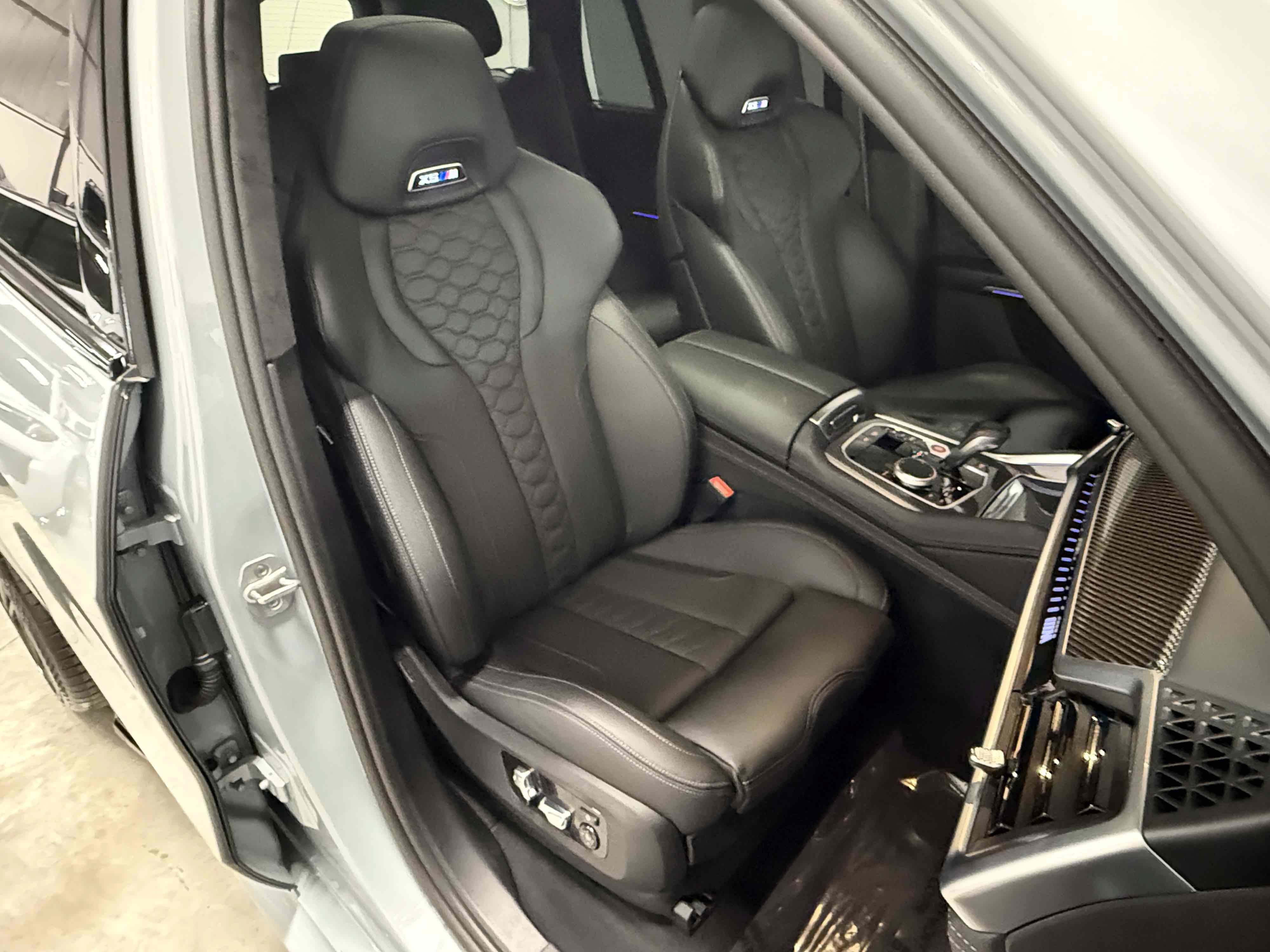 Used 2024 BMW X5 M Competition w/ Executive Package AWD/4WD image 47