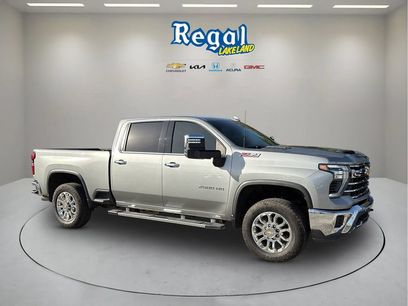 Used 2025 Chevrolet Silverado 2500 LTZ w/ LTZ Premium Package