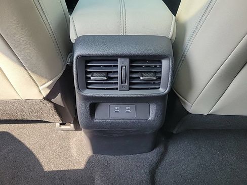 Used 2025 Nissan Murano SL w/ Cargo Package AWD/4WD image 17