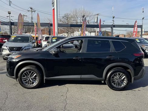Used 2021 Nissan Rogue S image 8