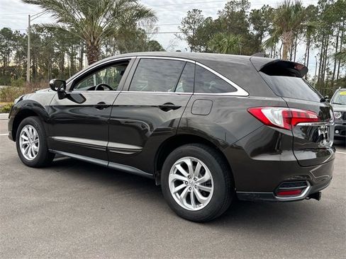 Used 2017 Acura RDX AWD image 4