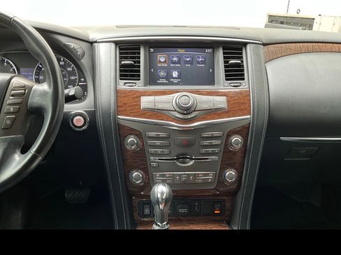 Used 2019 Nissan Armada SL w/ Premium Package AWD/4WD image 4