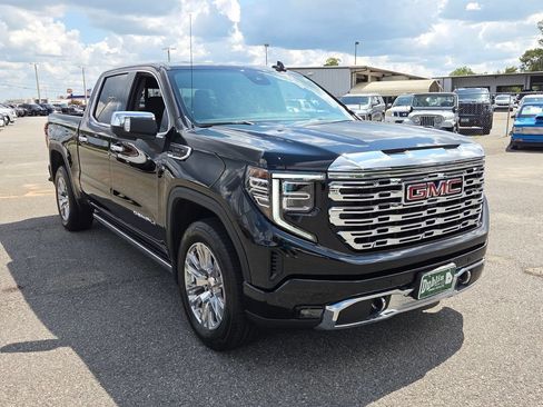 Used 2026 GMC Sierra 1500 Denali RWD image 15