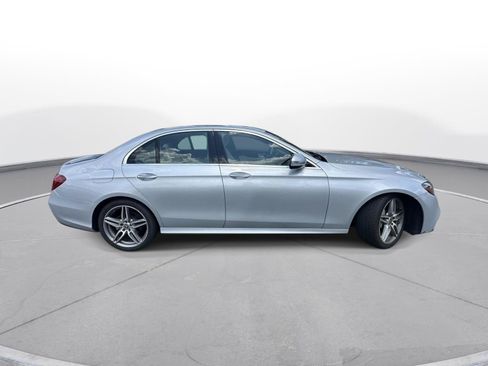 Used 2019 Mercedes-Benz E 300 image 5