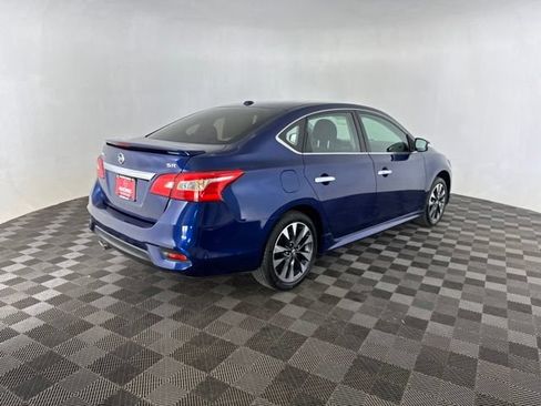Used 2018 Nissan Sentra SR w/ Electronics Package FWD image 5