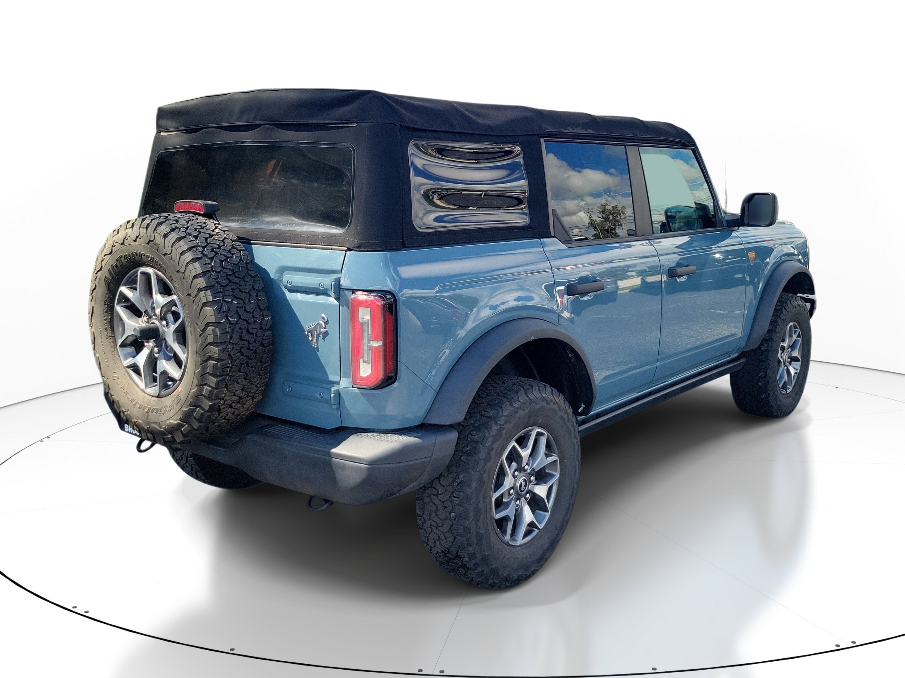 Used 2021 Ford Bronco Badlands AWD/4WD image 2