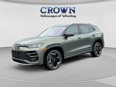 New 2026 Volkswagen Tiguan SEL R-Line AWD/4WD image 7