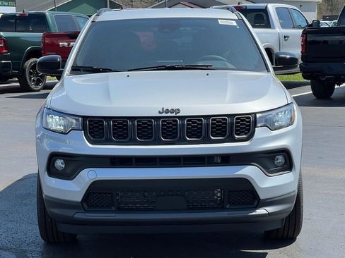 New 2026 Jeep Compass Latitude AWD/4WD image 38