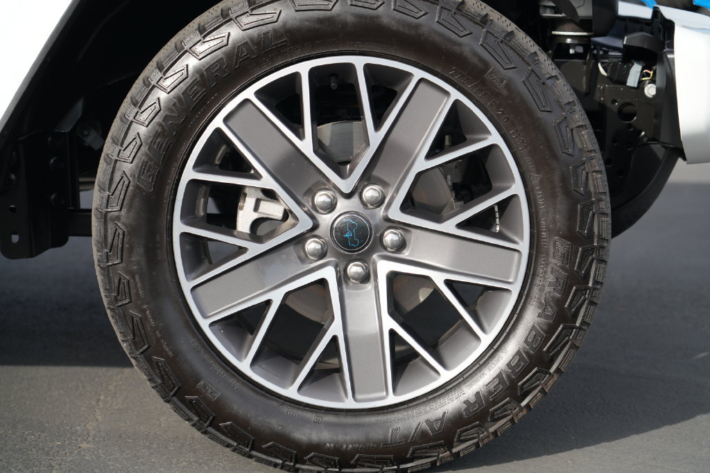 Used 2024 Jeep Wrangler High Altitude AWD/4WD image 7