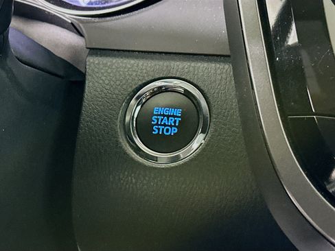 Used 2024 Toyota Camry SE w/ Cold Weather Package image 20