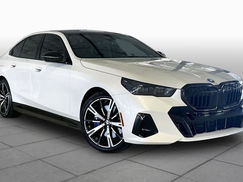 Certified 2026 BMW 550e xDrive w/ Executive Package AWD/4WD image 2