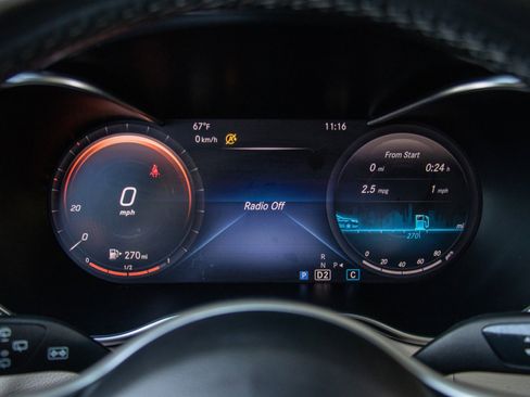 Used 2022 Mercedes-Benz GLC 300 4MATIC image 14