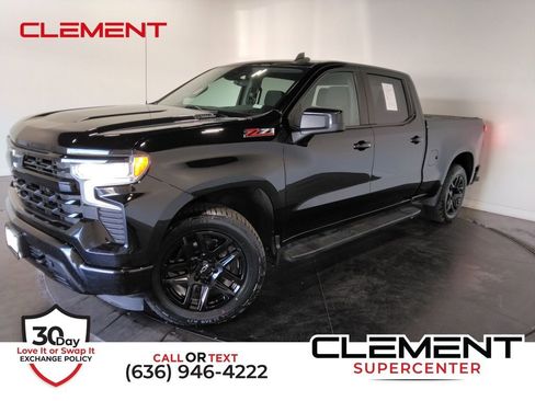Used 2022 Chevrolet Silverado 1500 RST image 1