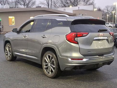Used 2019 GMC Terrain Denali w/ Advanced Safety Package image 6