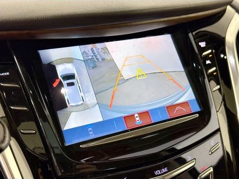 Used 2020 Cadillac Escalade Luxury image 35