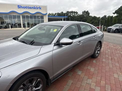 Certified 2023 Honda Accord EX-L image 13