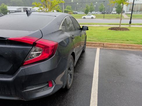 Used 2016 Honda Civic EX-L image 4