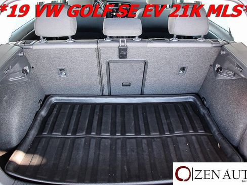 Used 2019 Volkswagen e-Golf SE w/ Driver Assistance Package image 33