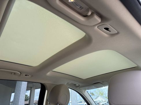 Used 2018 Mercedes-Benz GLC 300 image 10