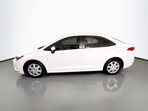 Used 2025 Toyota Corolla LE FWD image 6