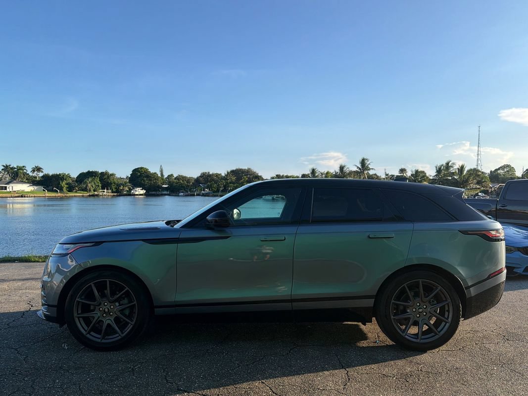 Used 2022 Land Rover Range Rover Velar R-Dynamic S AWD/4WD image 2
