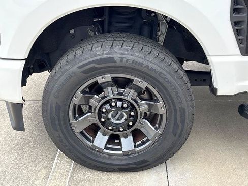 Certified 2024 Ford F350 Lariat w/ Lariat Ultimate Package AWD/4WD image 11