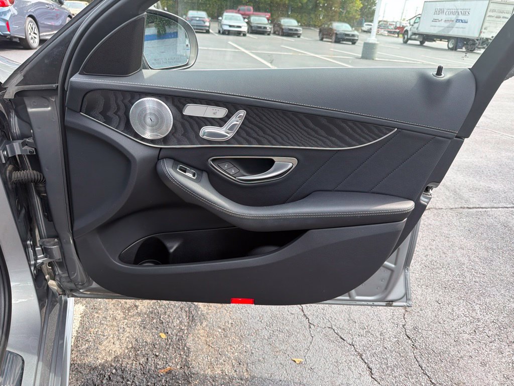 Used 2016 Mercedes-Benz C 300 4MATIC Sedan image 25