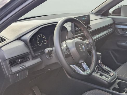 Used 2025 Honda CR-V Sport image 33